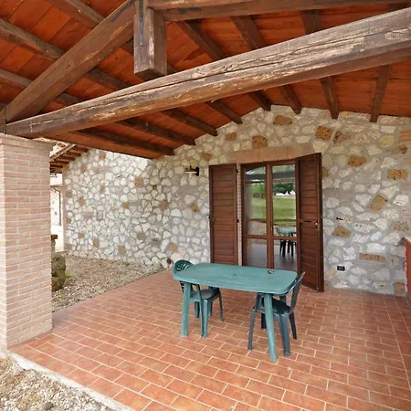 Appartamento Sleeps 2 Pool Wifi