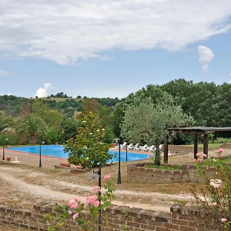 Sleeps 2 Pool Wifi